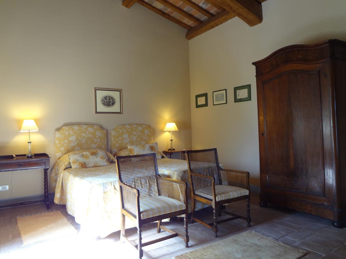 Castello Di Magrano Pensionat Carbonesca Rum bild