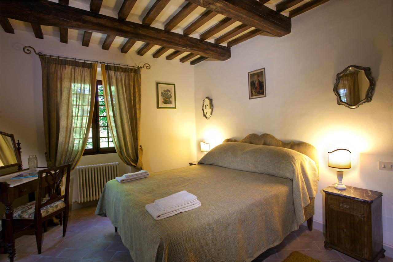 Castello Di Magrano Pensionat Carbonesca Exteriör bild
