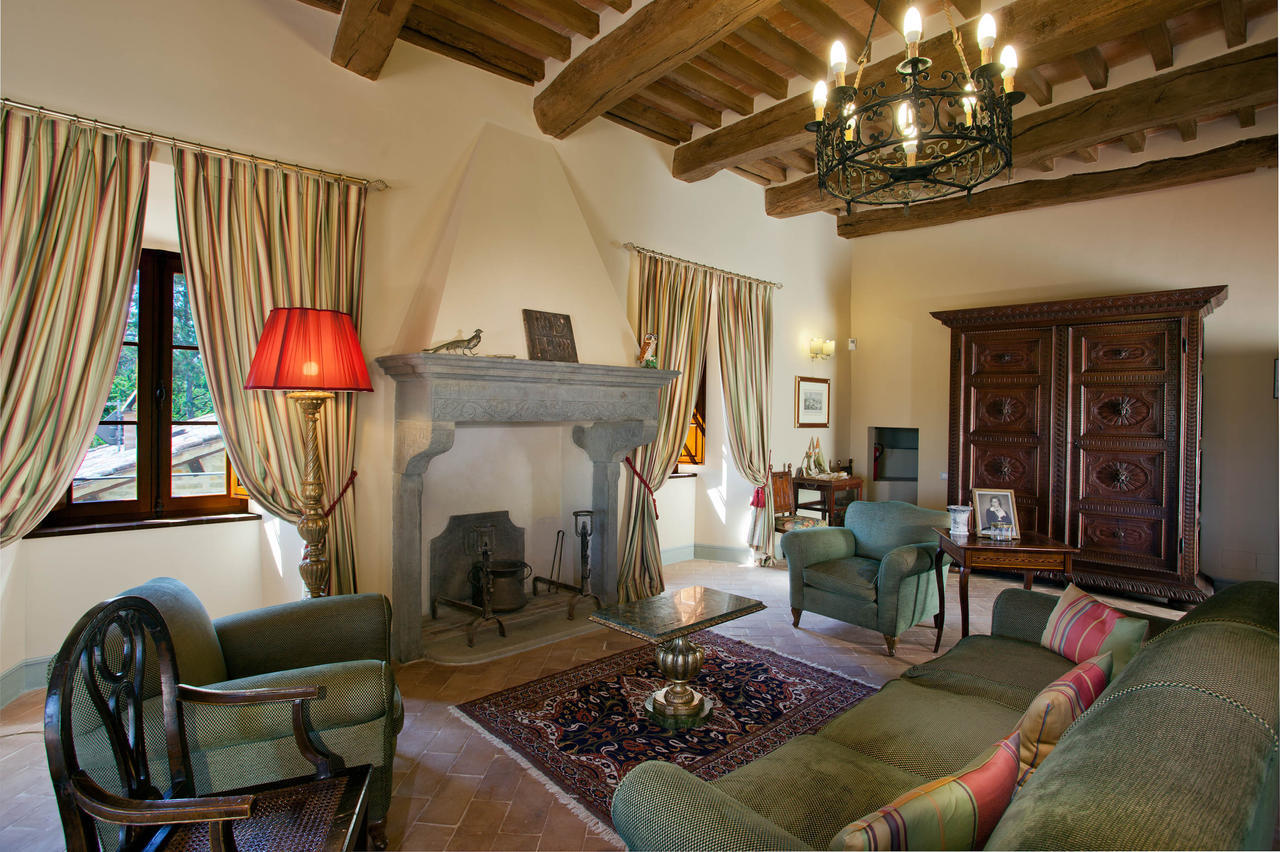 Castello Di Magrano Pensionat Carbonesca Exteriör bild