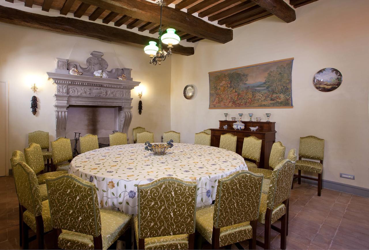 Castello Di Magrano Pensionat Carbonesca Exteriör bild
